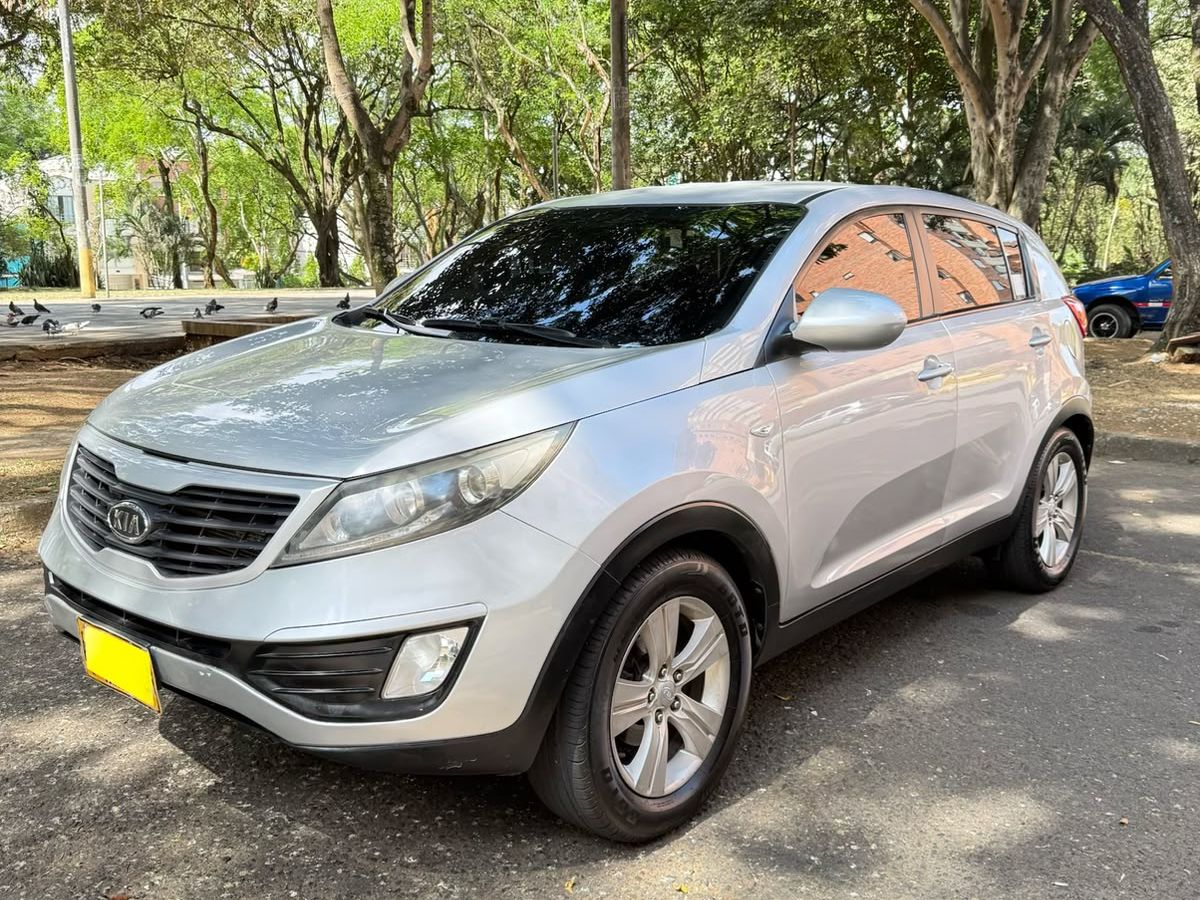 Kia-NEW-SPORTAGE-LX-2012-6